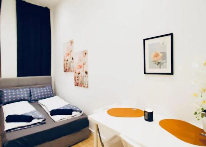 Appartamento Super Cozy 5 Bedroom Shared 10min Walk To Augarten