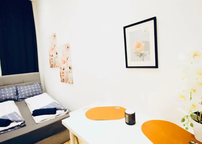 Appartamento Super Cozy 5 Bedroom Shared 10min Walk To Augarten