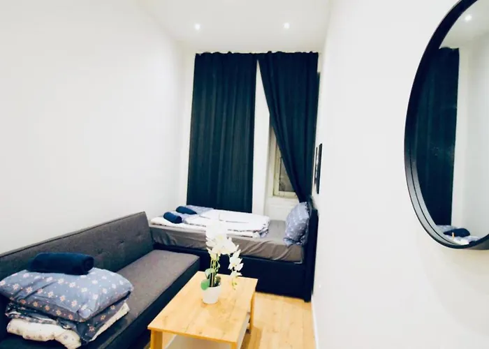 Super Cozy 5 Bedroom Shared 10min Walk To Augarten * Vienna
