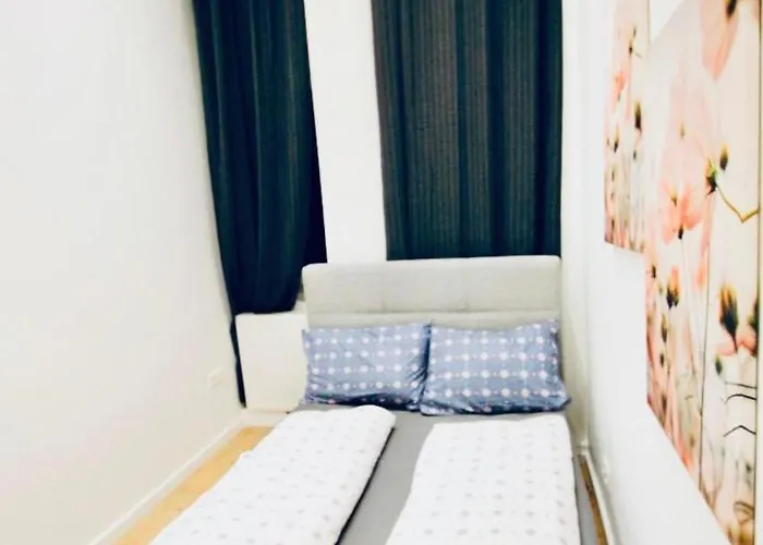 Appartamento Super Cozy 5 Bedroom Shared 10min Walk To Augarten *