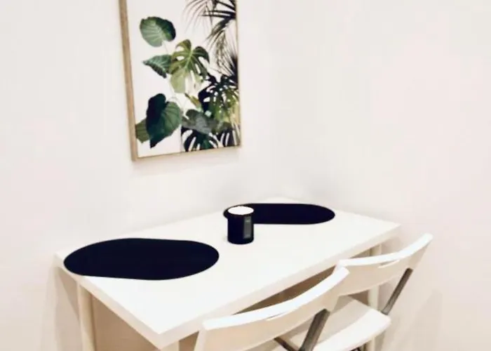 Appartamento Super Cozy 5 Bedroom Shared 10min Walk To Augarten Vienna