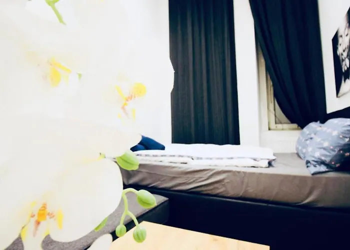 Appartamento Super Cozy 5 Bedroom Shared 10min Walk To Augarten *